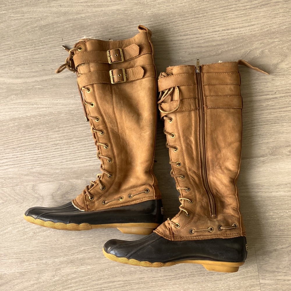 Sperry Topsider Shearling Boots - Picture 2 of 7